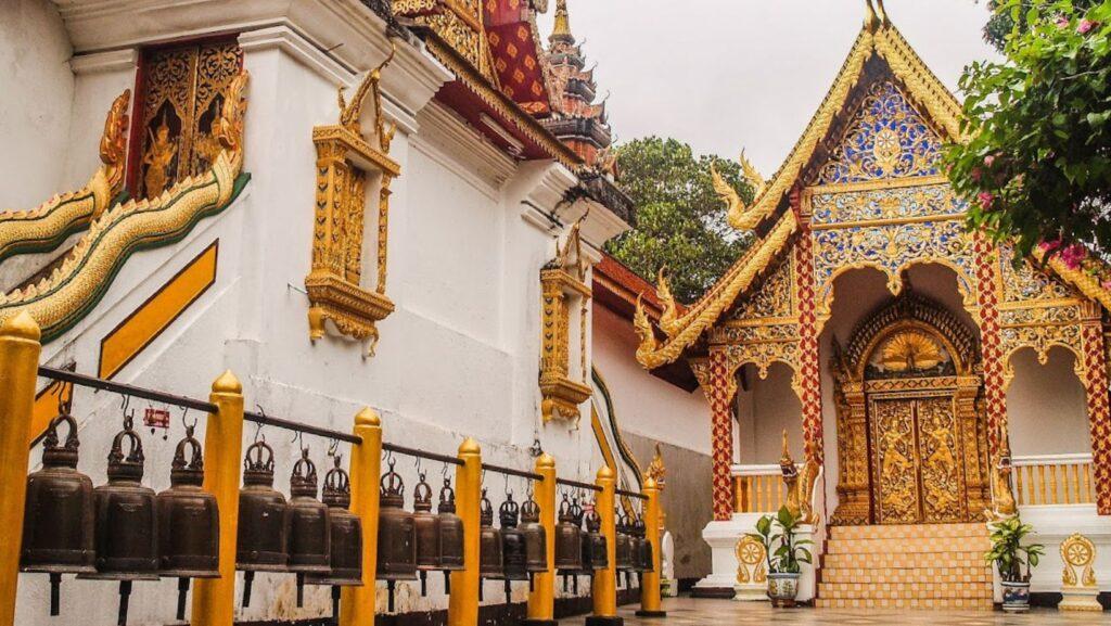 thai temple