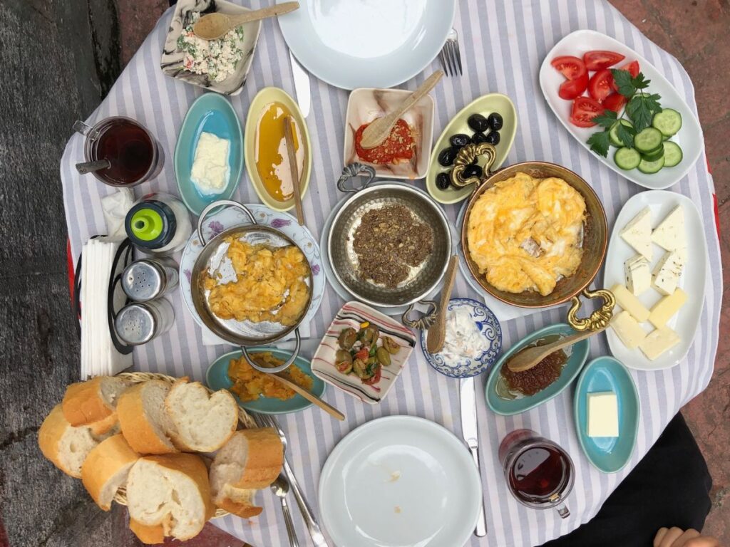 picture of breakfast at Limon Kahvalti Evi