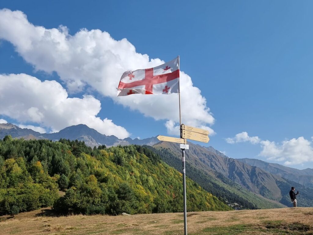 georgian flag on mestia to ushguli hike