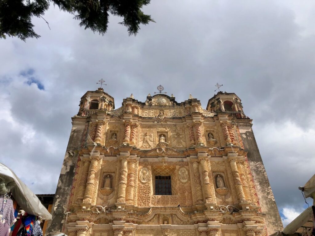 local indigenous markets near Santo Domingo Church in san cristobal de las casas, free budget activity