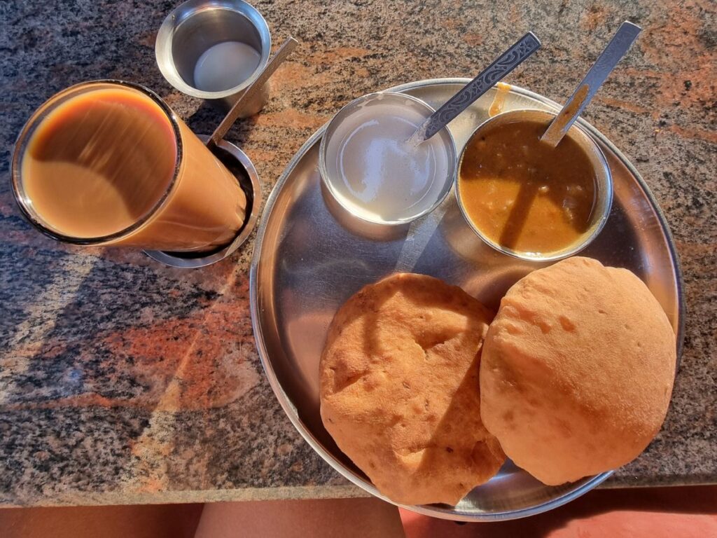 Mangalore Bun and chai at Djanardan Dhaba in Gokarna