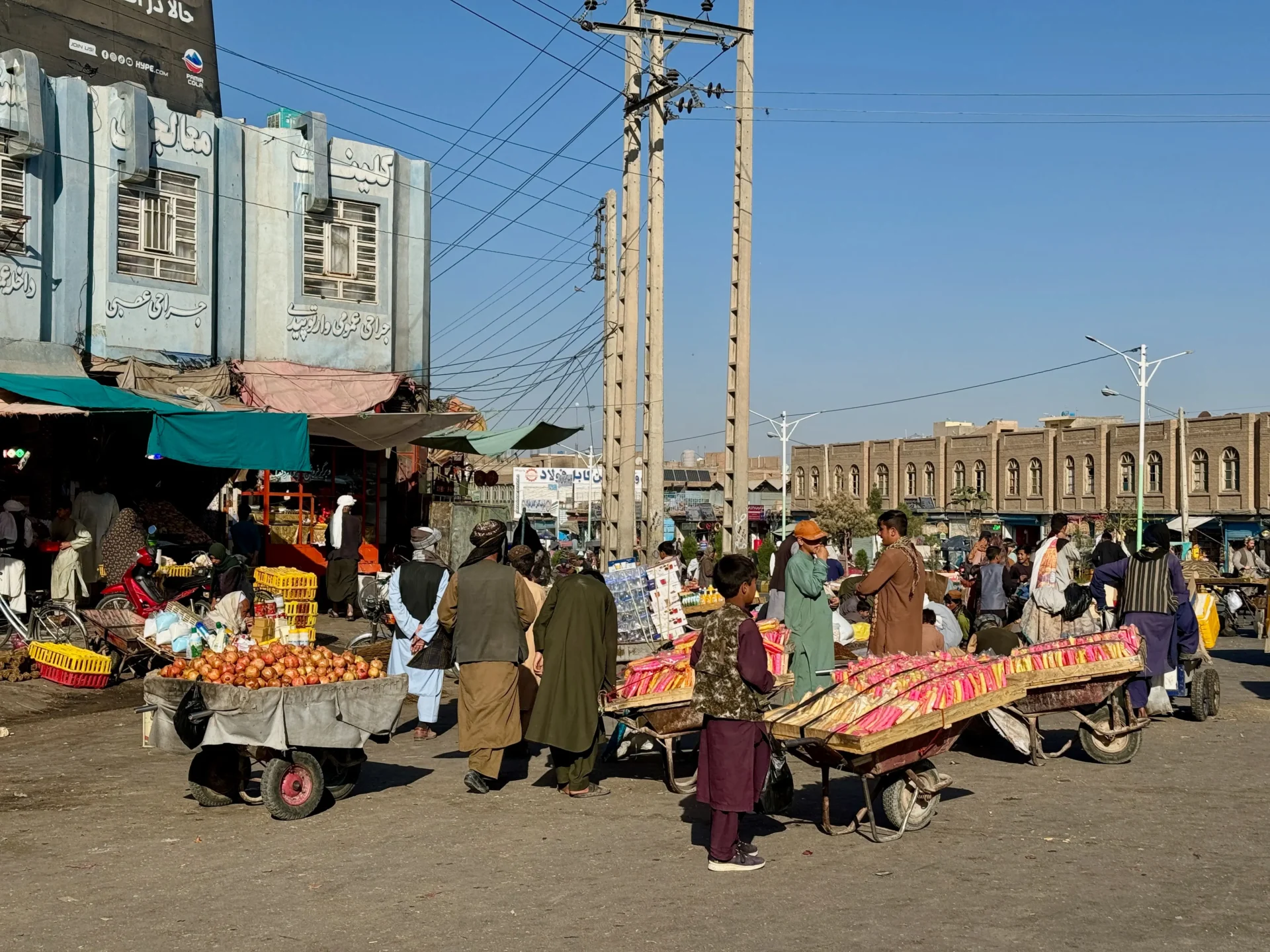 Busy street in centre of Herat