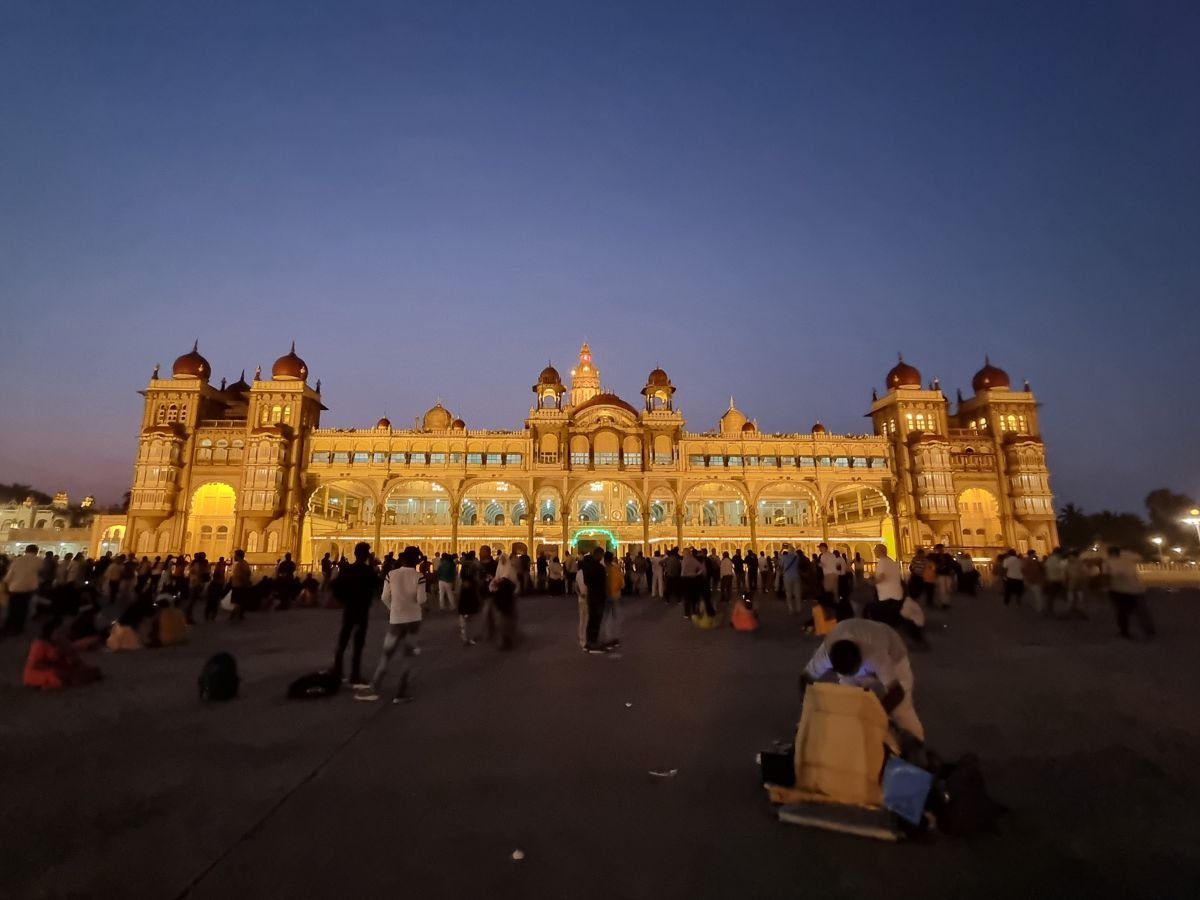Mysore Palace at night